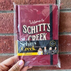 TARGET BULLSEYE PLAYGROUND SCHITTS CREEK PLANNER (1CT)